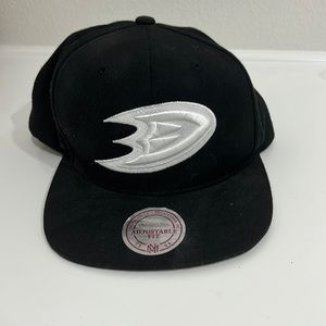 Ducks Hockey Mitchell & Ness SnapBack hat